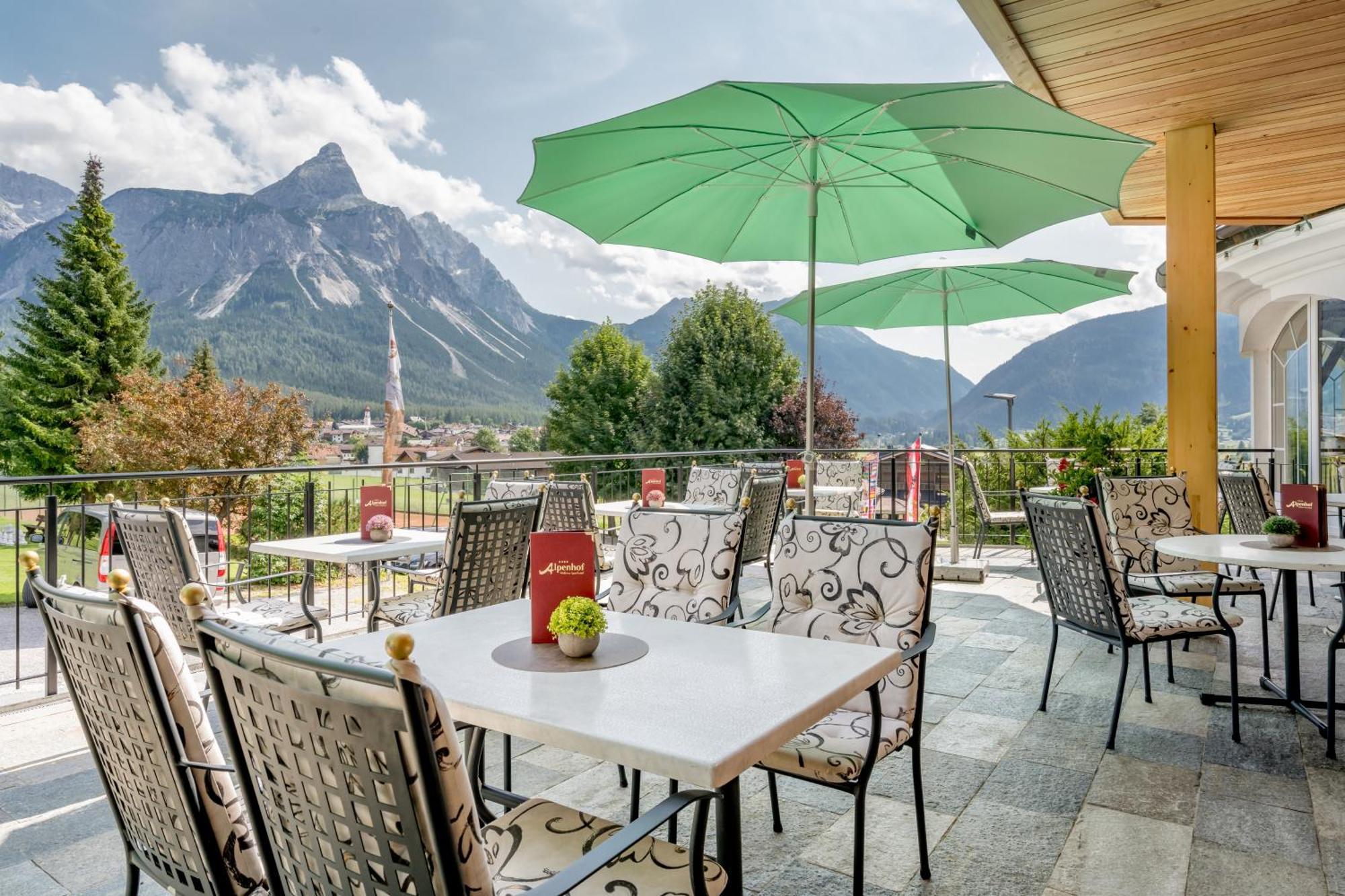 Wellness & Sporthotel Alpenhof Ehrwald Luaran gambar