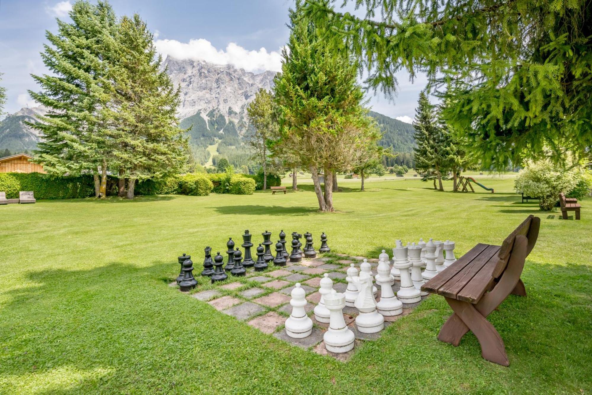 Wellness & Sporthotel Alpenhof Ehrwald Luaran gambar