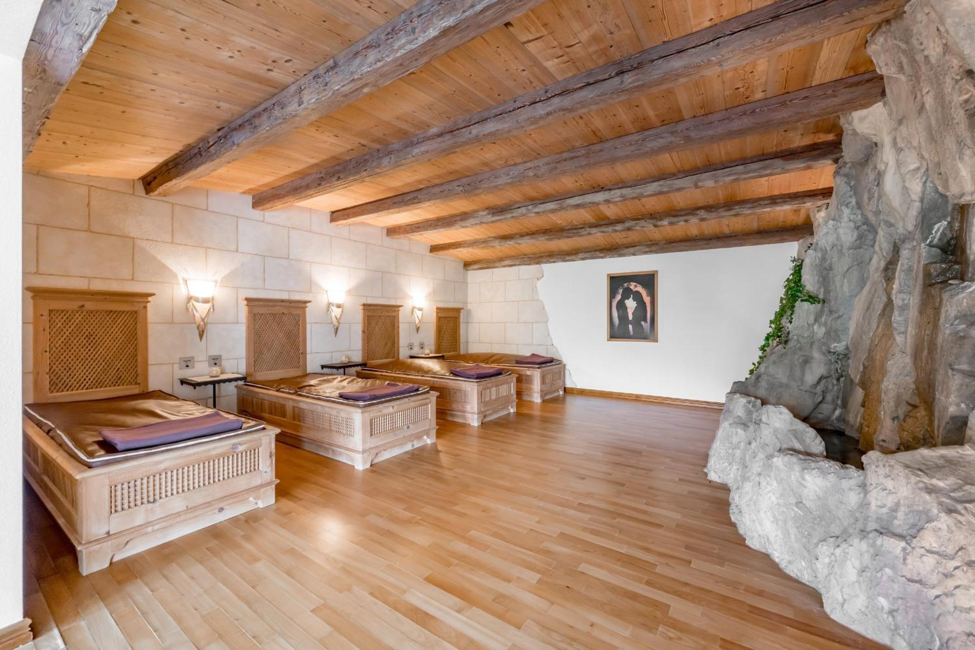 Wellness & Sporthotel Alpenhof Ehrwald Luaran gambar